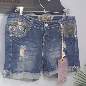 Truce Embellished Camo Blue Denim Women's Shorts Size 9 NWT